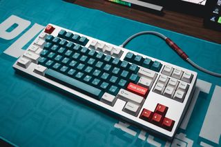 （分類：）位於 。 由 keyboardfanatic 提交（商品編號 1021330053，圖片 1）。簡介： 。