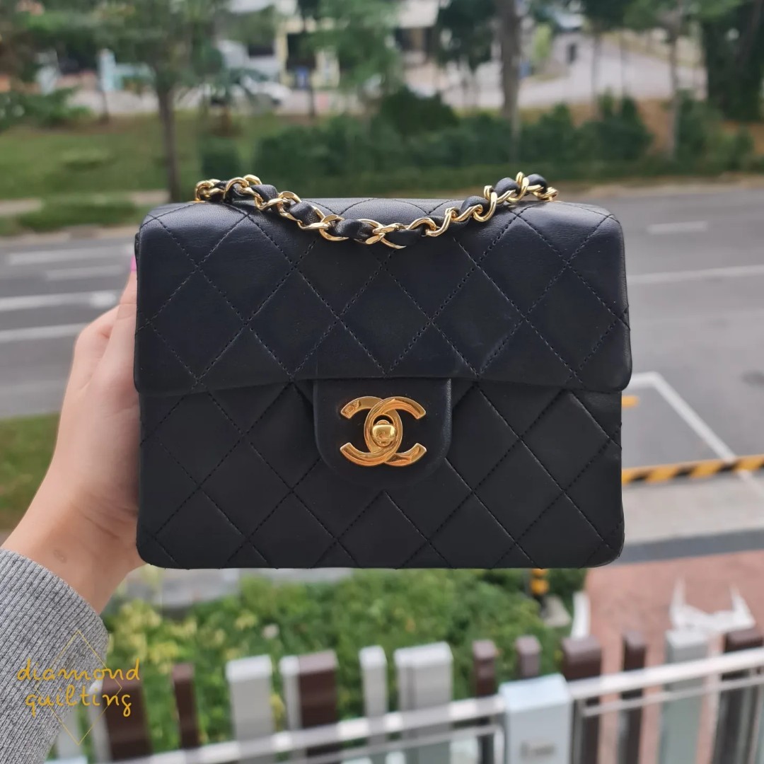 🖤 [SOLD] VINTAGE CHANEL 17CM CLASSIC MINI SQUARE FLAP BAG BLACK