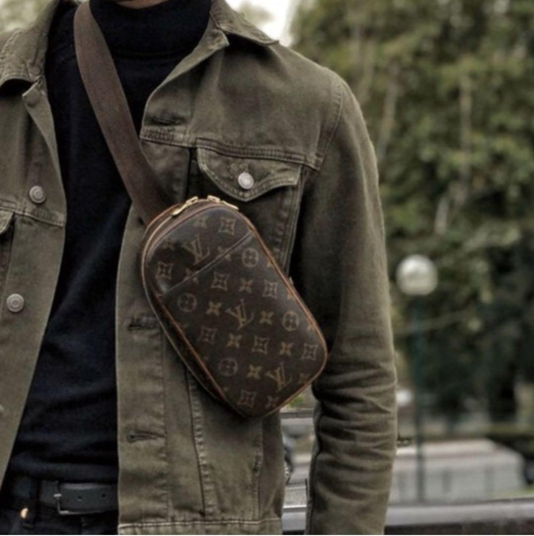 Louis Vuitton Gange Bag review & what's in my bag! 😍 #bagreview #gangebag  #bumbag #lv 