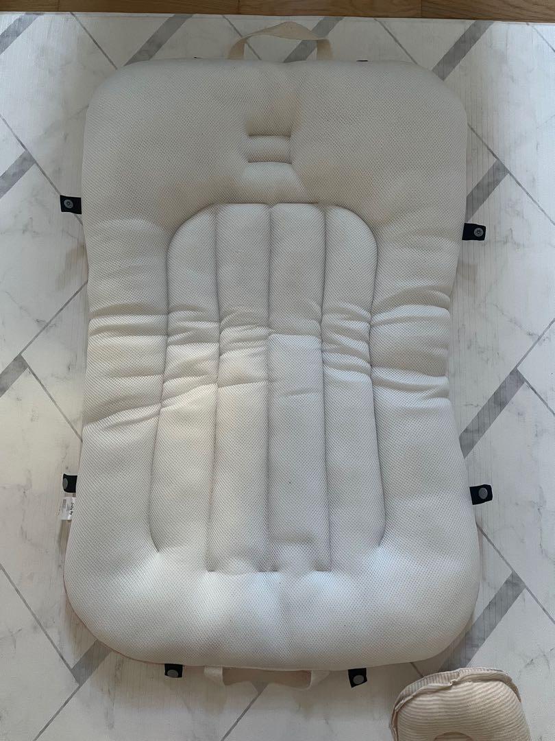 Baby lounger sunday hug korean brand, Babies & Kids, Baby Nursery