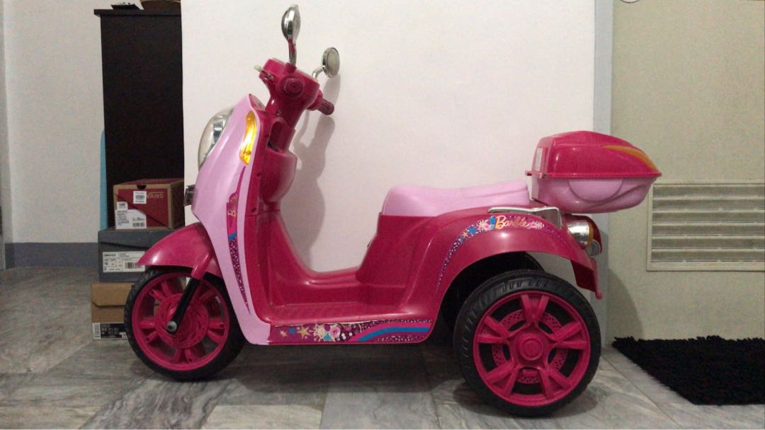 Barbie top electric scooter