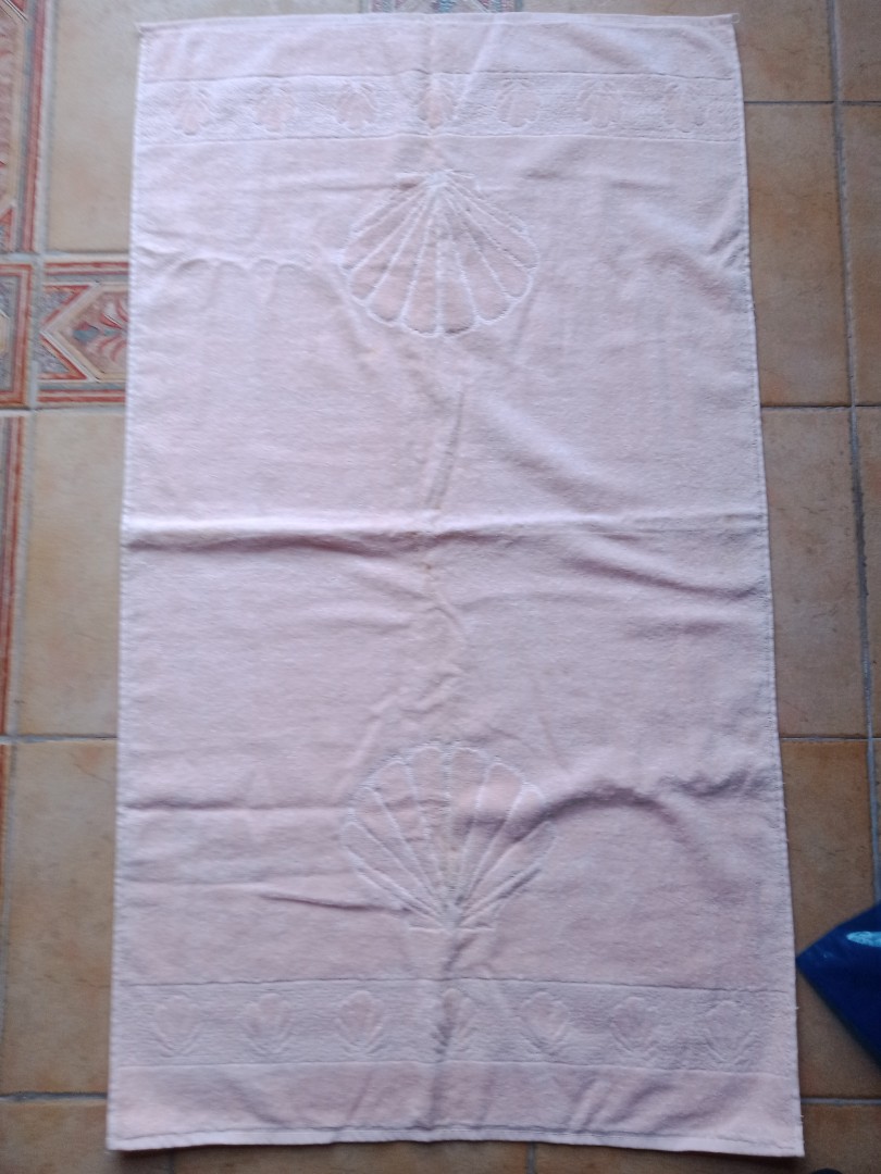 Medium towel size shop