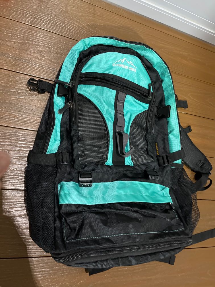 Brand new backpack., Men's Fashion, Bags, Backpacks on Carousell