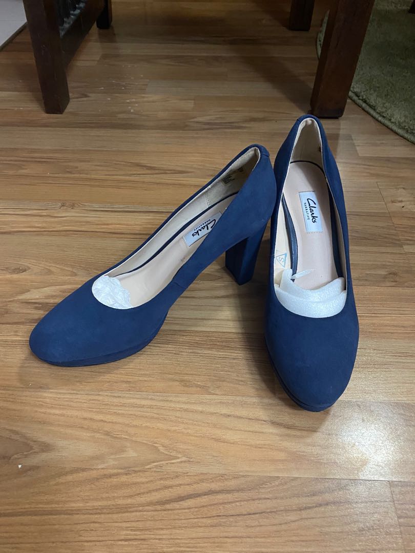 Clarks heels discount blue