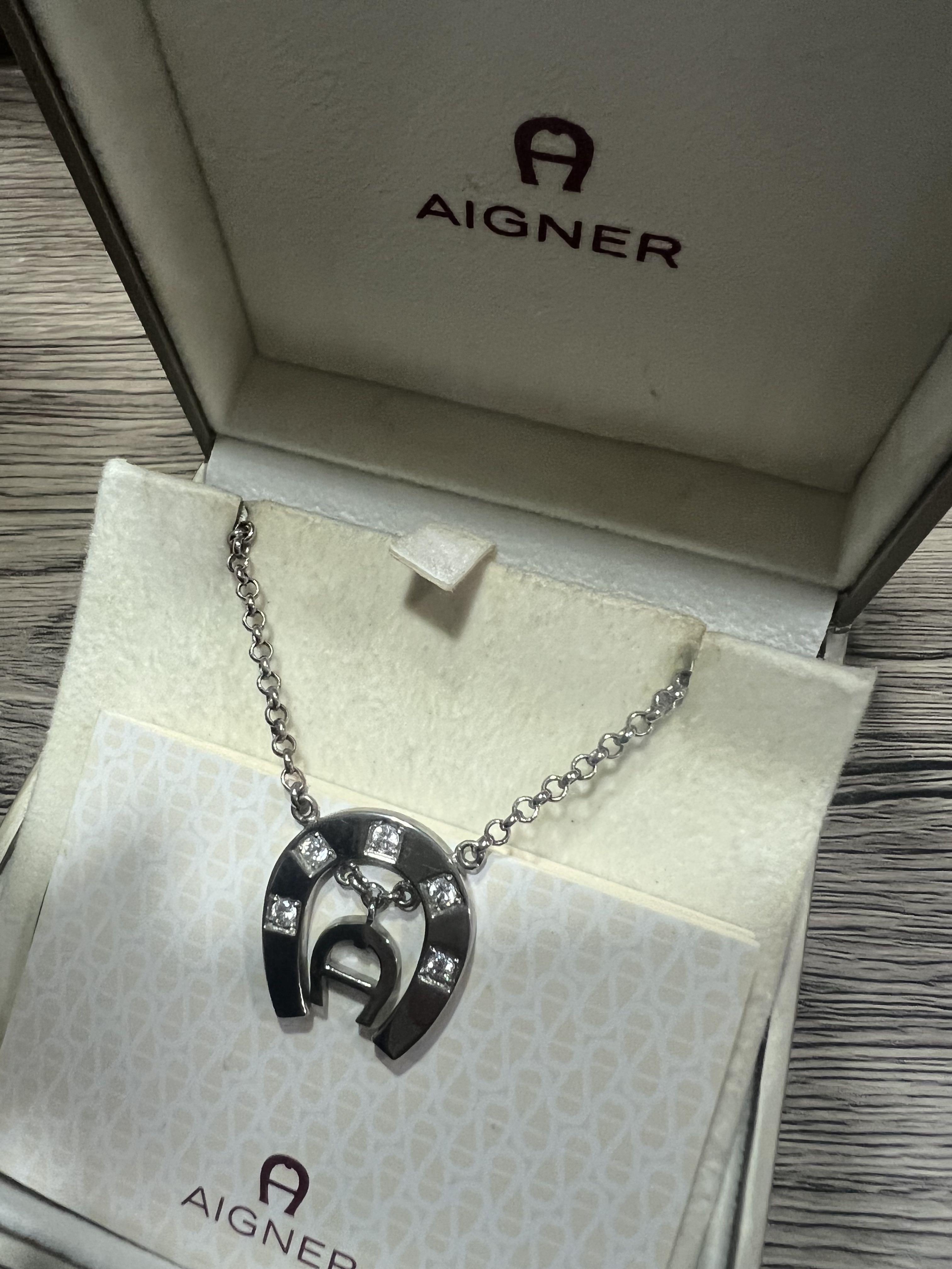 Aigner jewelry shop