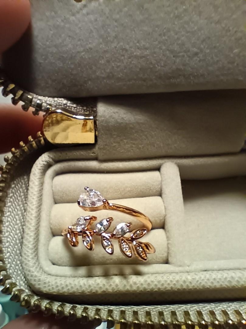 Cz flower ring top