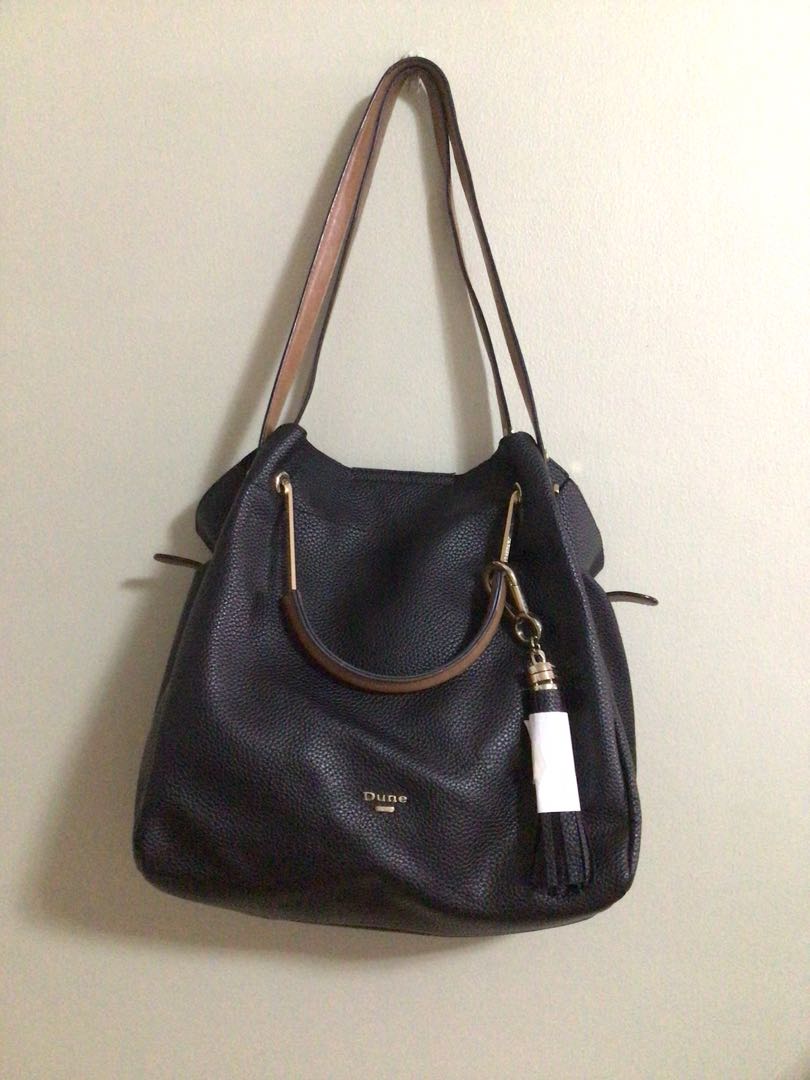 Daura Dune Hobo Bag London, Women's Fashion, Bags & Wallets, Shoulder