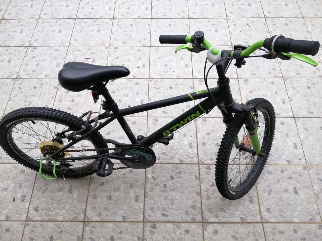 Decathlon racing store boy 500