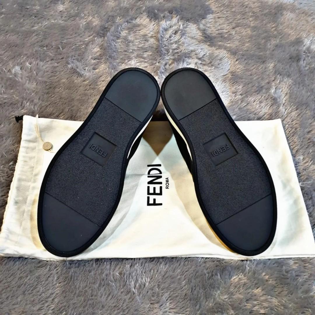 sneaker bugs slippers