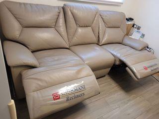 Giormani 茲曼尼3座位電動梳化