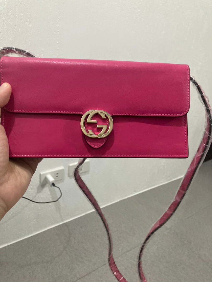 Gucci little purse sales
