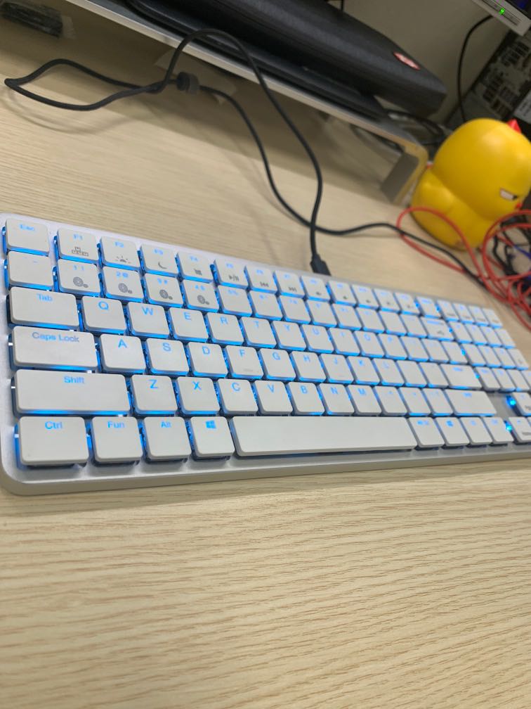 HEXGEARS X1 Low profile mechanical keyboard from kickstarter