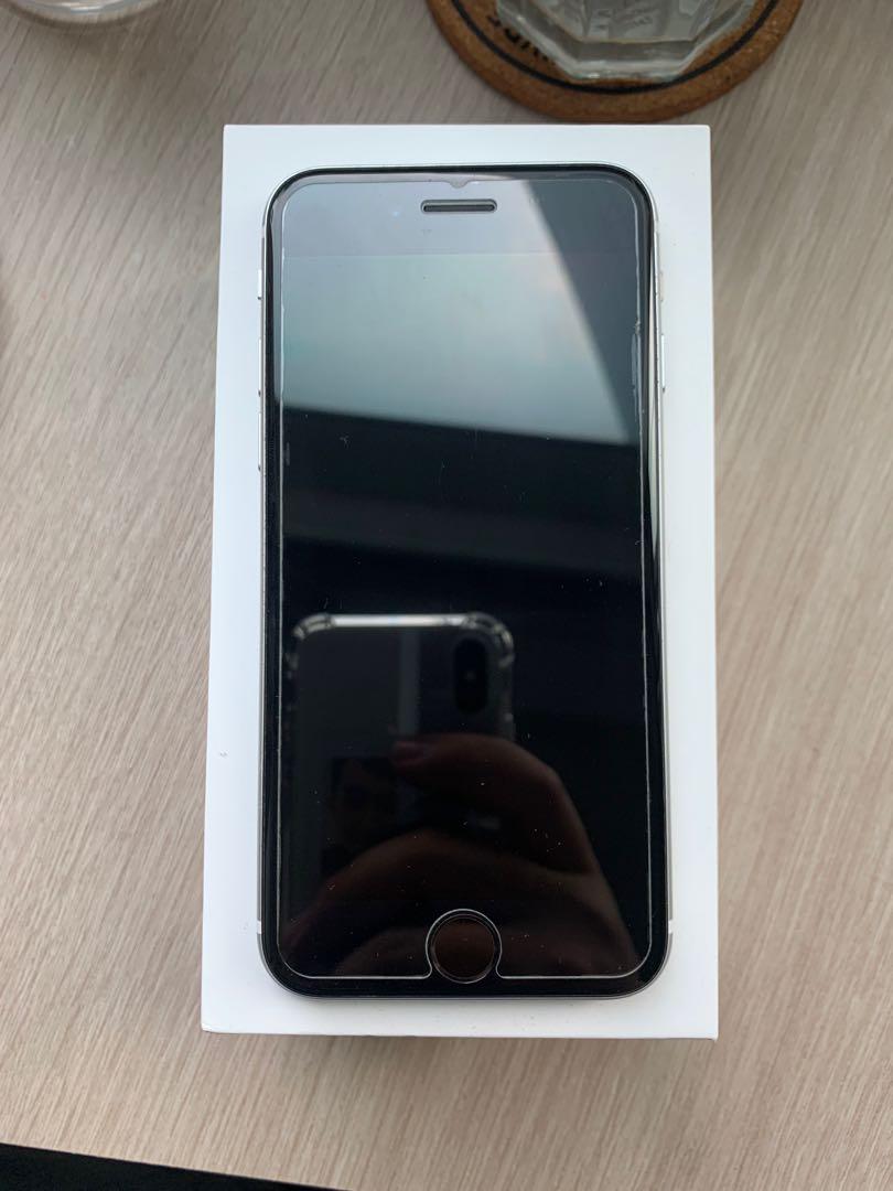 128gb Iphone Se White Mobile Phones Gadgets Mobile Phones Iphone Iphone Se Series On Carousell