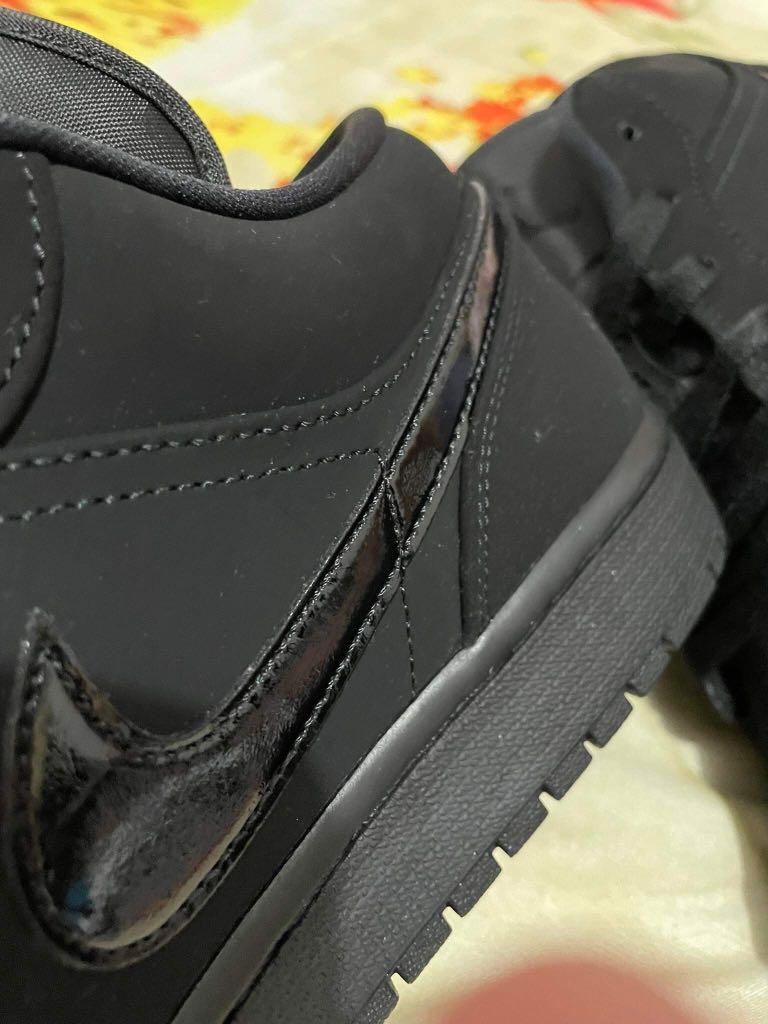 j1 all black