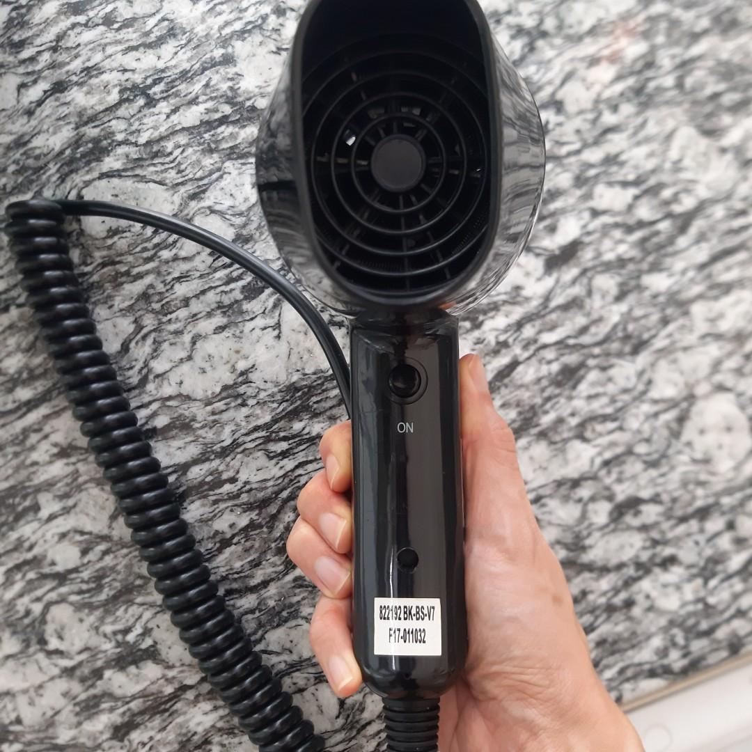JVD Hair Dryer 1600W, Beauty & Personal Care, Hair on Carousell