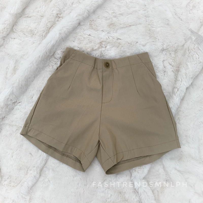 Korean-Styled High Waist Shorts (Category: Shorts) located in Cebu City. Submitted by badtcx (Listing ID 1165438606, Image 1). Description: Only wore it to fit but unfortunately it doesn't go well with my body type ehe Stretchable and fits XS-L frames..