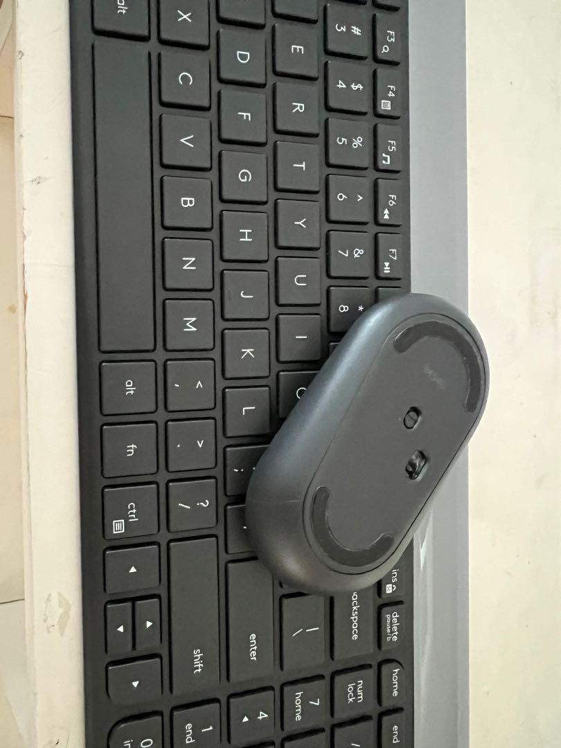 Logitech K470 Keyboard n Mouse, Computers & Tech, Parts & Accessories ...
