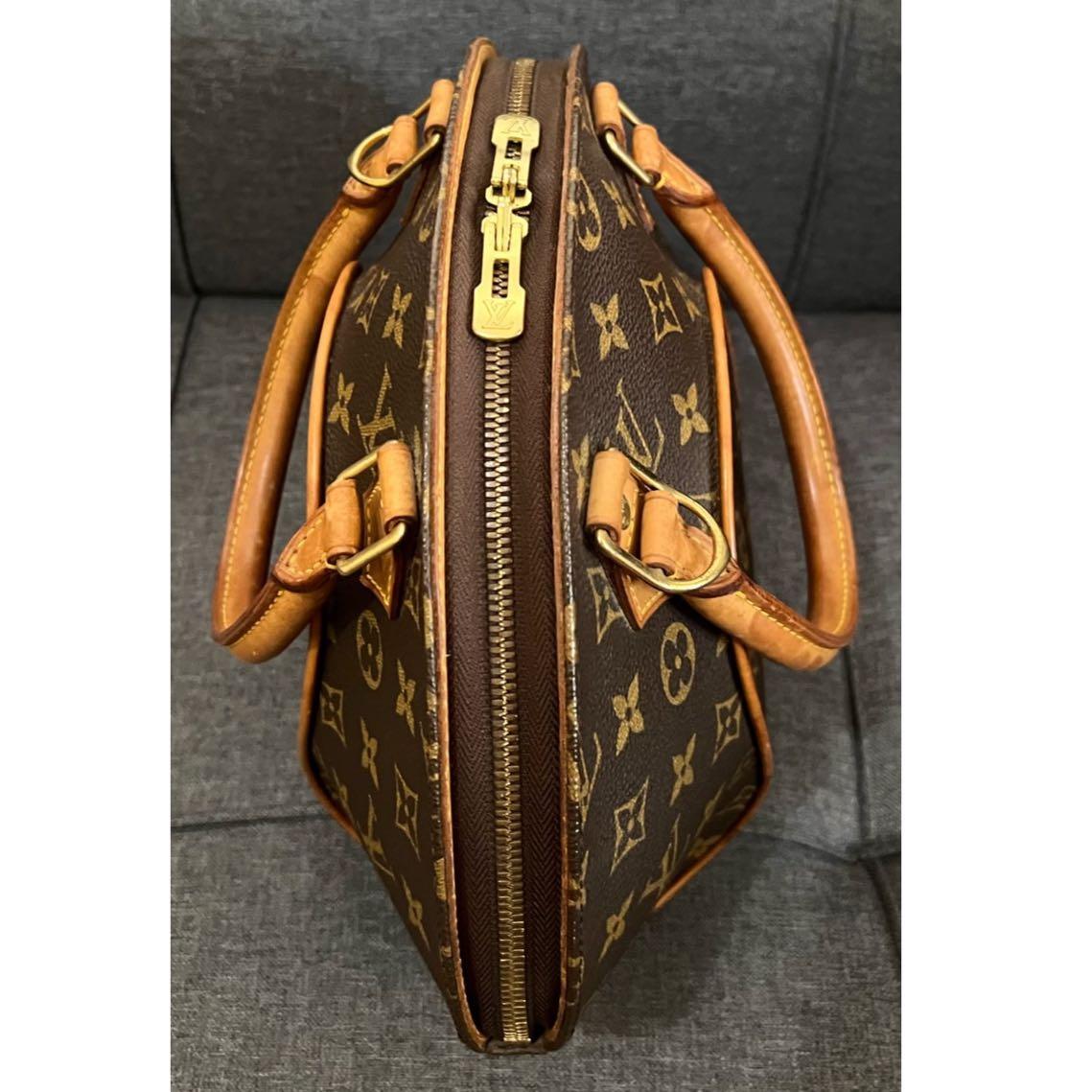 LOUIS VUITTON Monogram Canvas Ellipse PM Bag, Luxury, Bags & Wallets on  Carousell