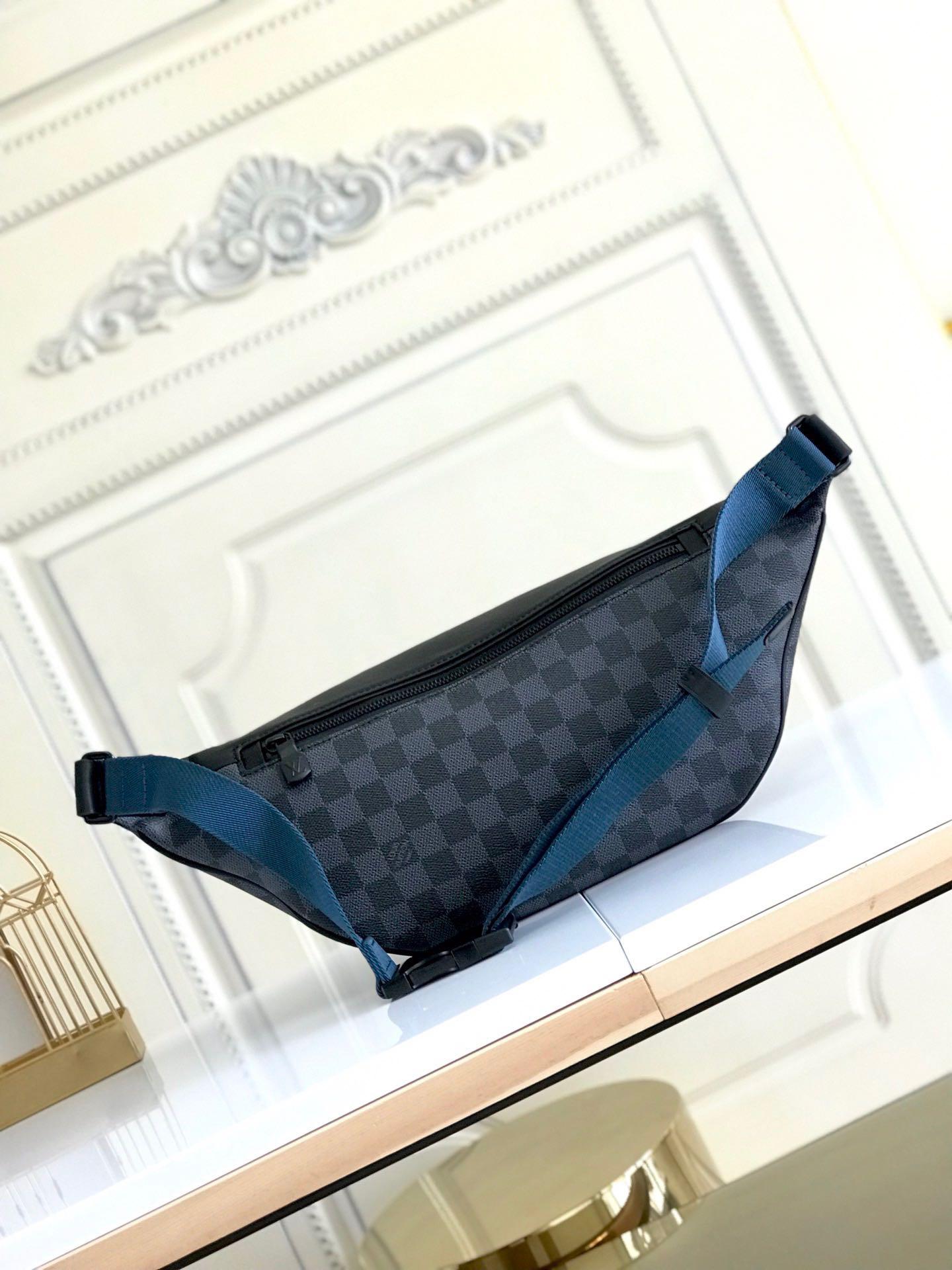Shop Louis Vuitton AEROGRAM Plain Leather Small Shoulder Bag Logo