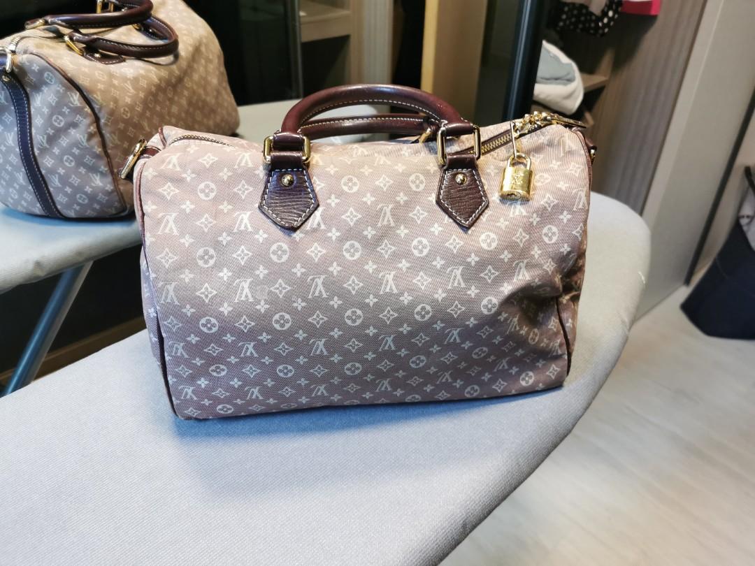 Speedy cloth handbag Louis Vuitton Grey in Cloth - 32497582