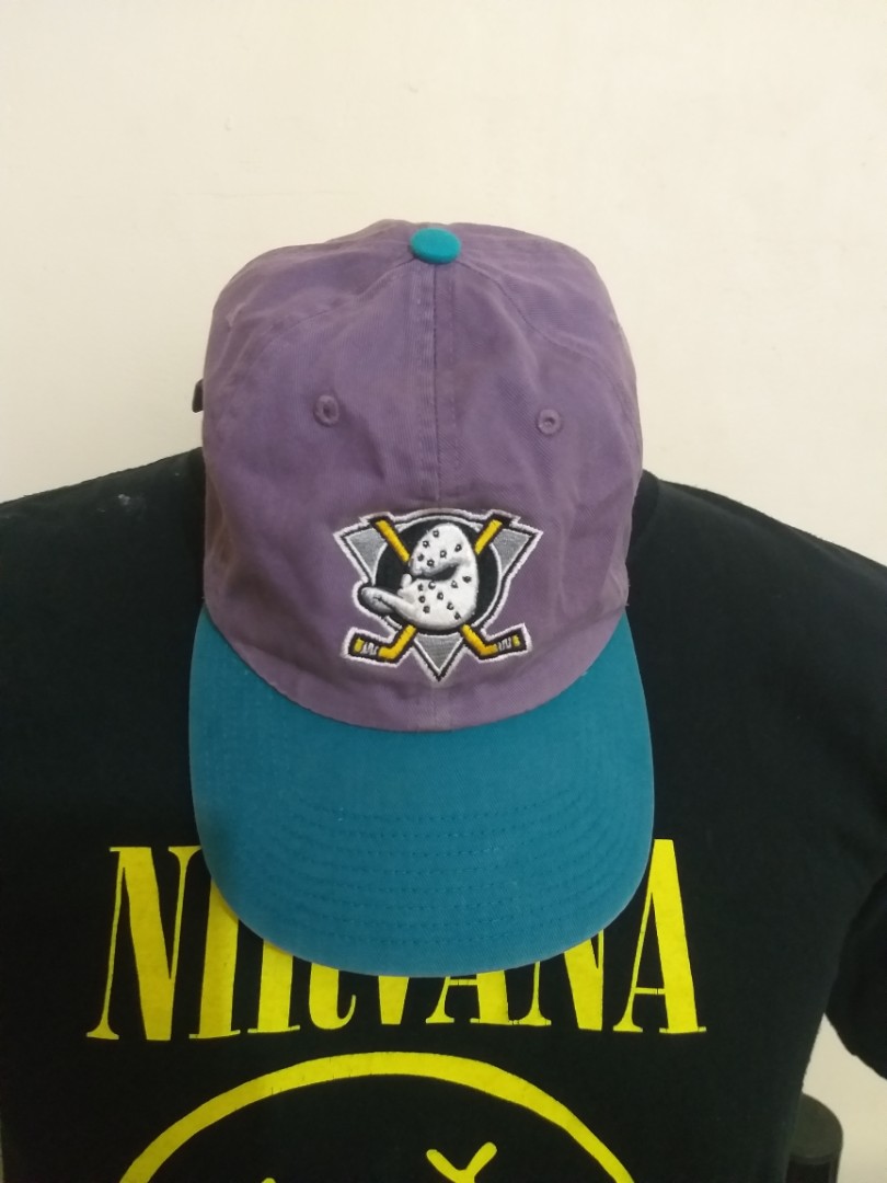 Mighty Ducks dadhat, Men's Fashion 