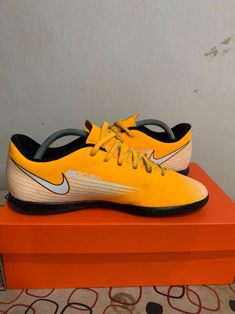 Nike vapor 13 club ic clearance