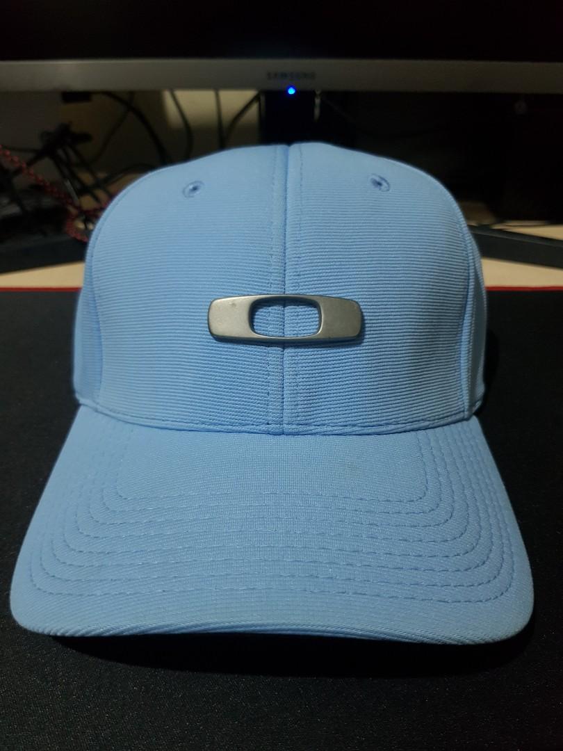 Oakley clearance flex cap