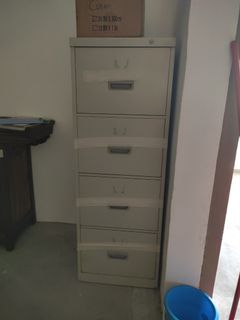 (Category: ) located in . Submitted by bluepig203 (Listing ID 1165281927, Image 1). Description: .