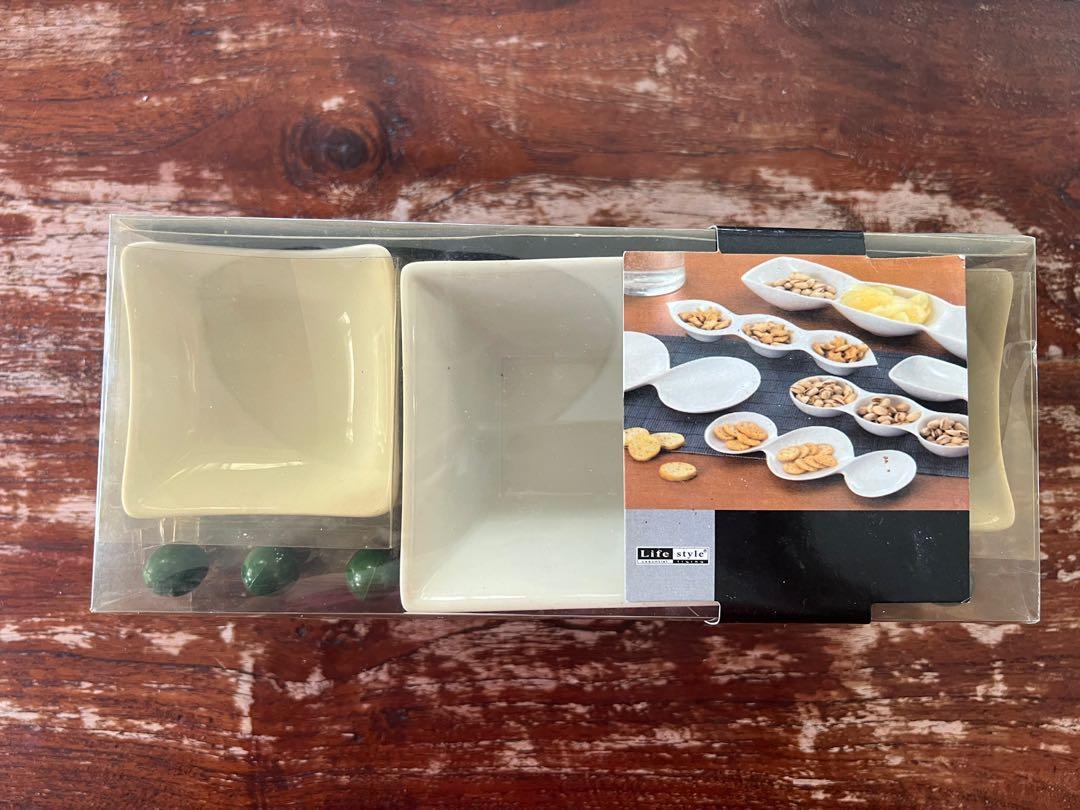 Pica pica set (Category: Dinnerware & Cutlery) located in Paranaque City. Submitted by cvcrossing (Listing ID 1165297720, Image 2). Description: Old stock, not used. Box is old/yellowed from storage 6 pieces pica pica bowls 6 pieces cocktail picks 1 dip bowl with mini candle burner RFS destashing.
