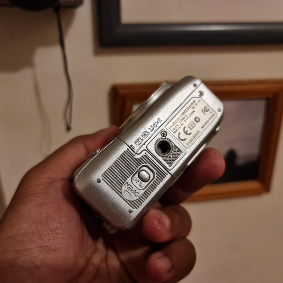 Rare Olympus Camedia C370 Zoom 3.2 Megapixels, Photography, Cameras on
