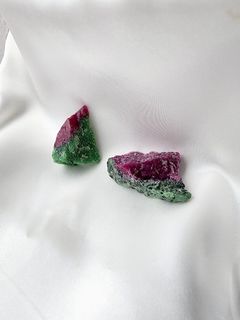 (Category: ) located in . Submitted by aeioucrystals (Listing ID 1165352846, Image 1). Description: .