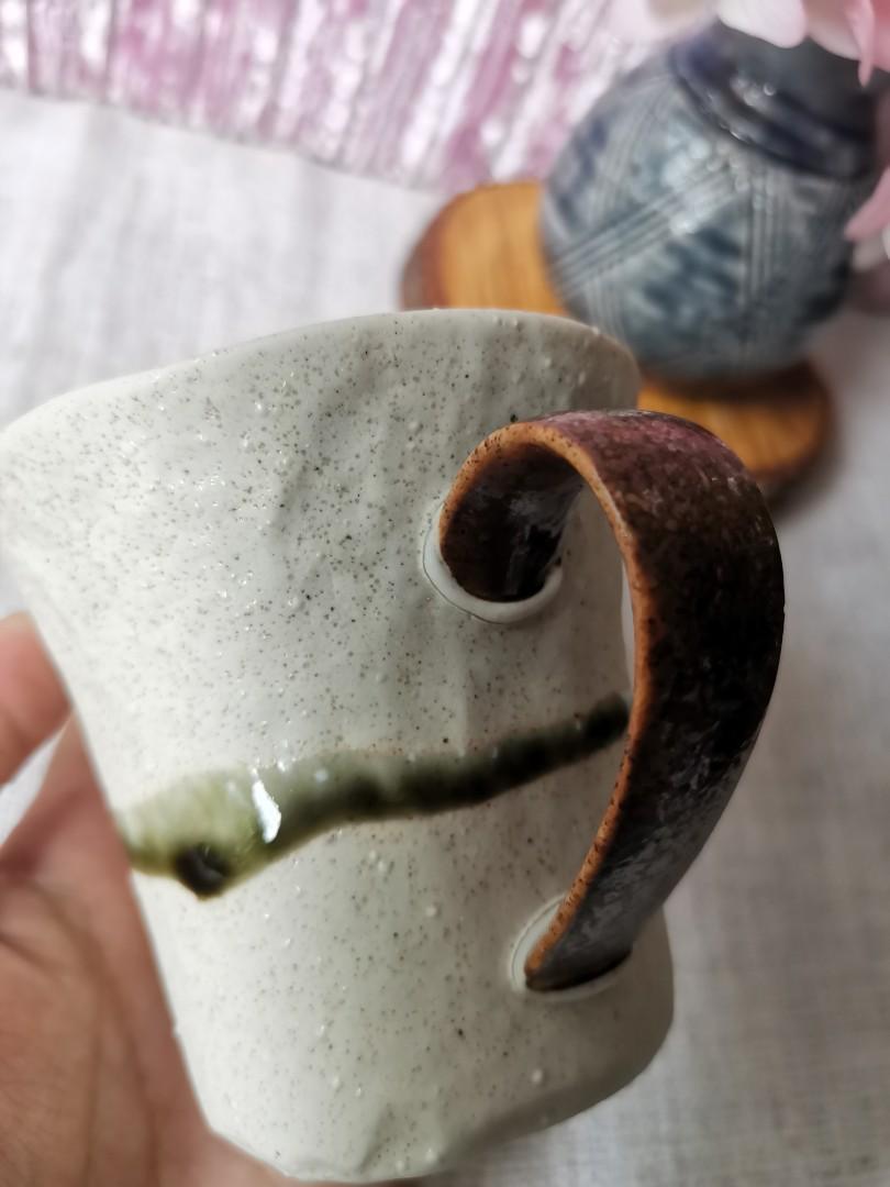 Rough Cups Set (Category: Coffee & Tea Tableware) located in Talisay. Submitted by enavnai13 (Listing ID 1165411086, Image 3). Description: Rough Cups Set 4 pcs With small chip on lid yung isang cup, near the handle Please swipe to see item measurements 250 all + SF #CVTavailable #japansurplusph #stonewareph #stoneware #ceramics #mugs #cups #plates #japanstoneware #japanstoneware #japanceramic #japansurplus #coffeelovers #coffeelover.
