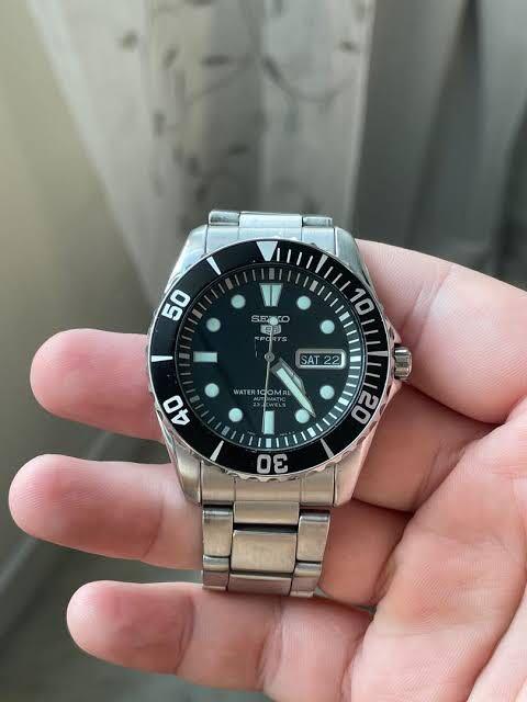 SEIKO 5 Sport SNZF17 Automatic Japan Made Resin , Barang Mewah, Jam Tangan  di Carousell