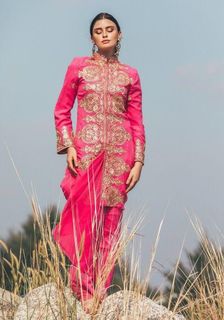 (Category: ) located in . Submitted by khayra__shop (Listing ID 1165274450, Image 1). Description: .