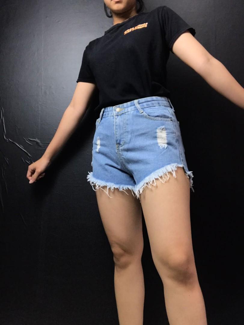 SHORT RIPPED JEANS PANTS HIGHWAIST 