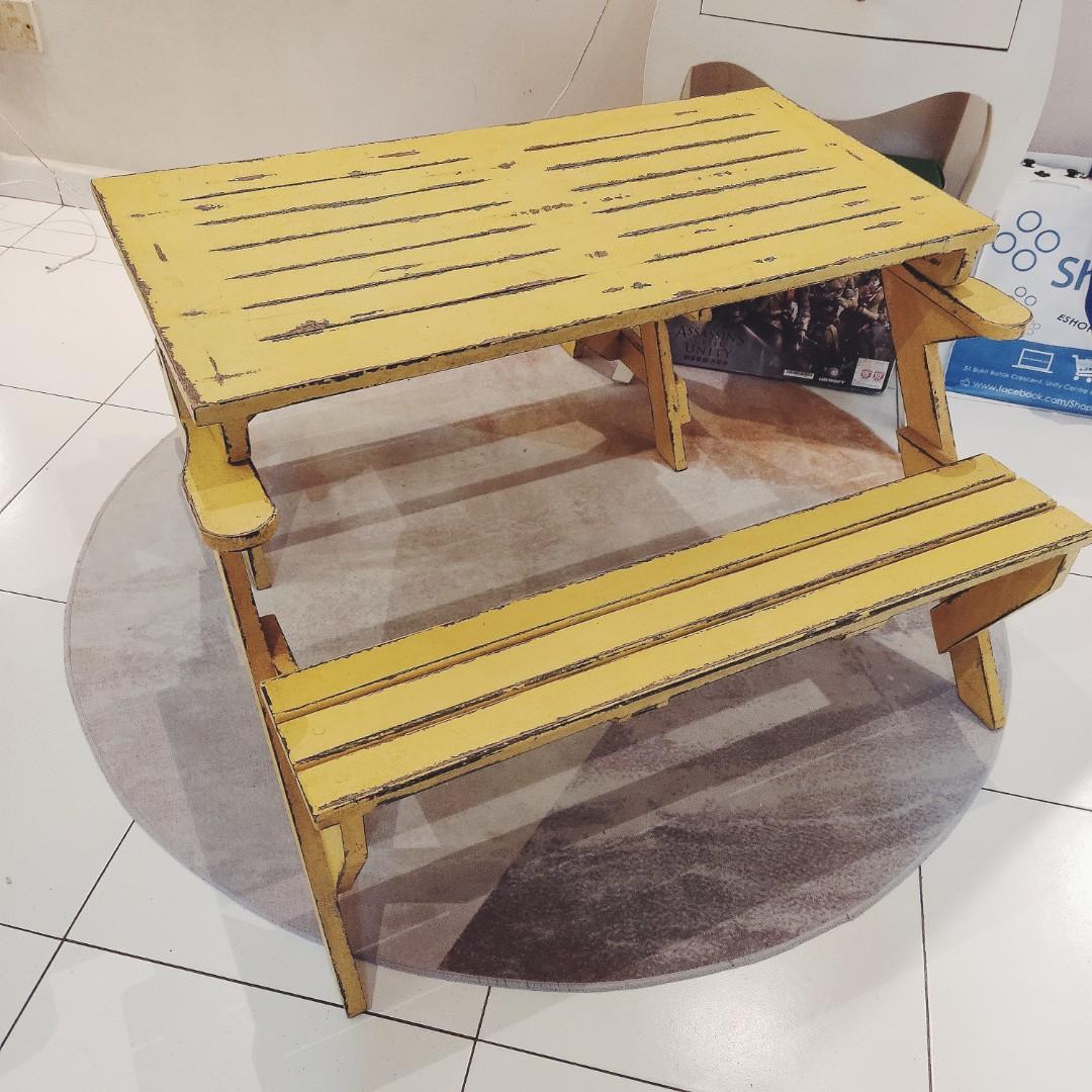 SOLID WOODEN KIDS CHILDREN FOLDABLE BENCH PICNIC TABLE, Babies & Kids