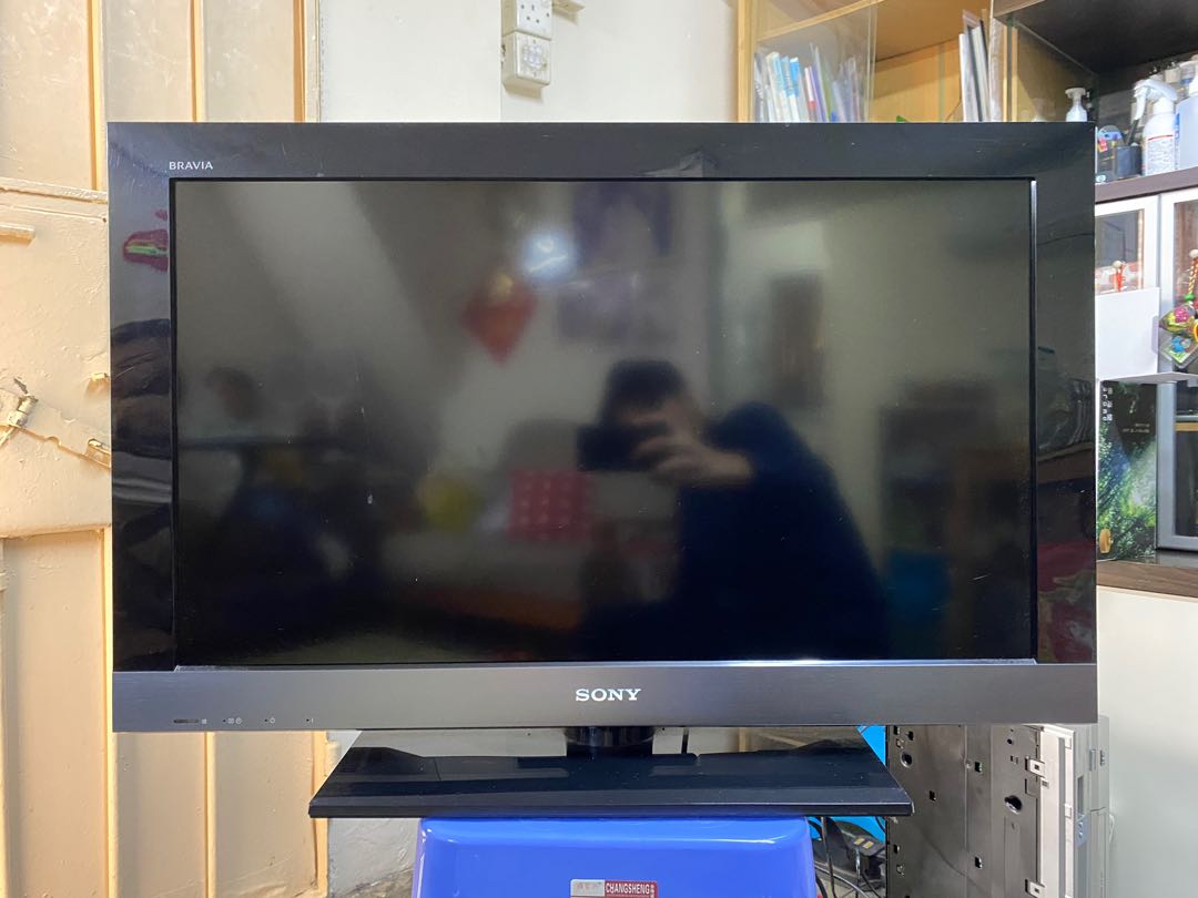 SONY Bravia LCD 32寸液晶電視KDL-32EX550, 家庭電器, 電視