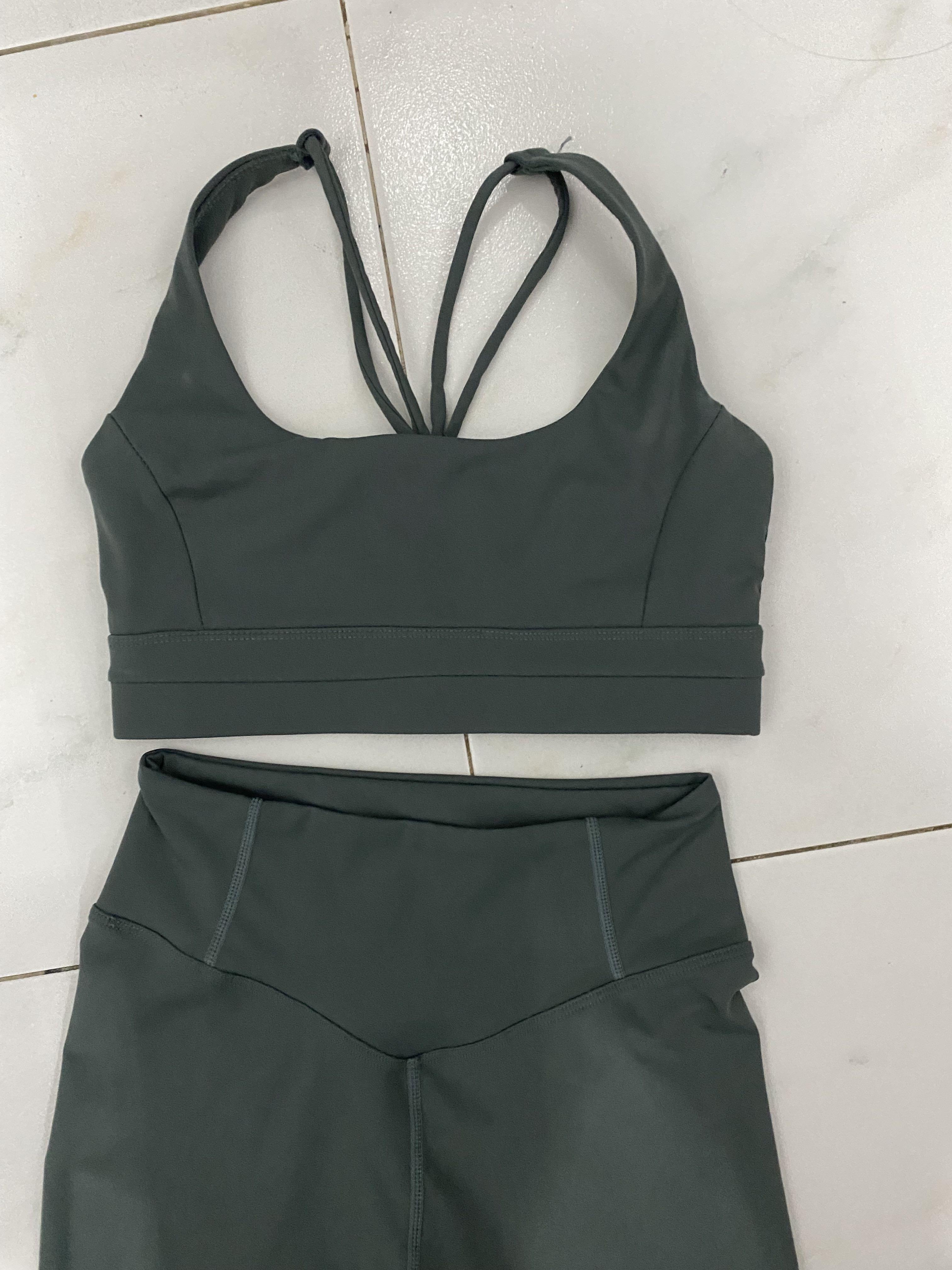 Matching sports bra and tights hotsell