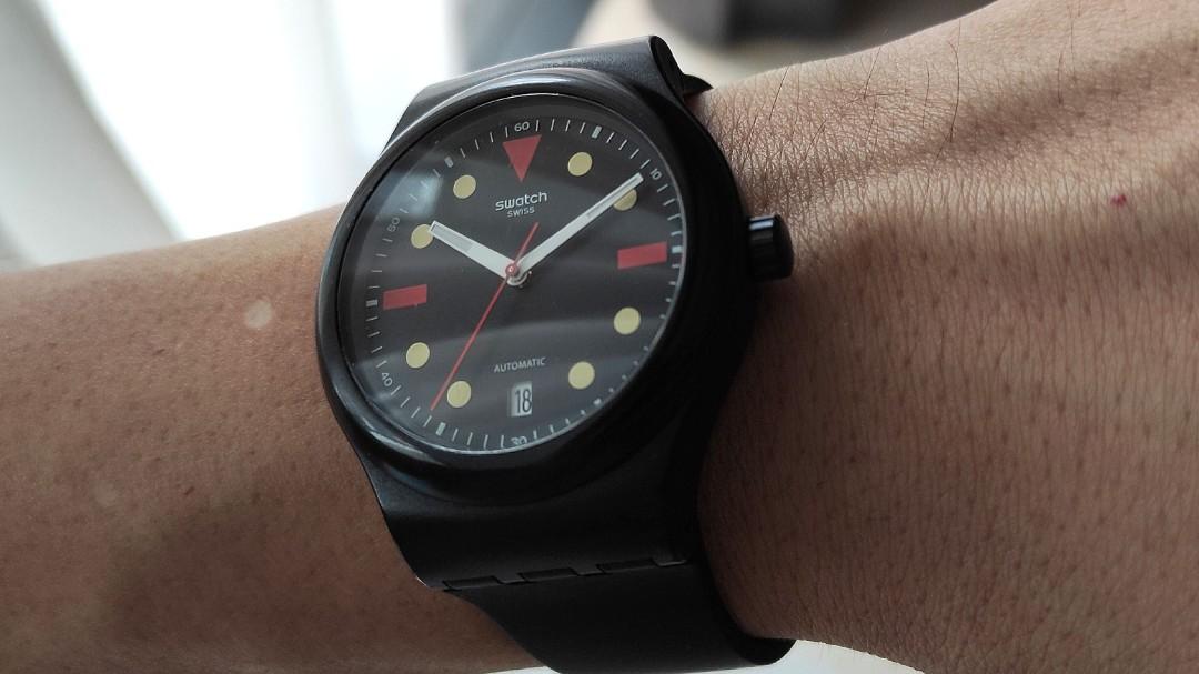 Hodinkee store swatch 1986