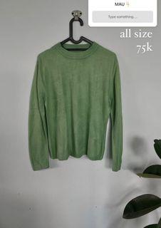Sweatshirt