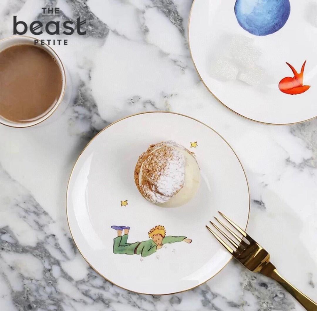 預訂-🌟The Beast野獸派小王子骨瓷餐盤4件西式餐具瓷器套裝, 傢俬＆家居, 廚具和餐具, 餐具和餐具- Carousell