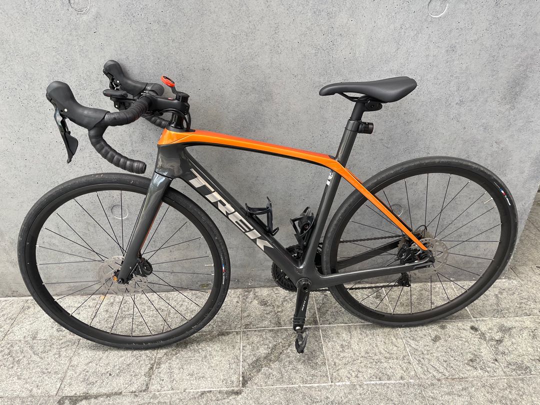 trek domane 52