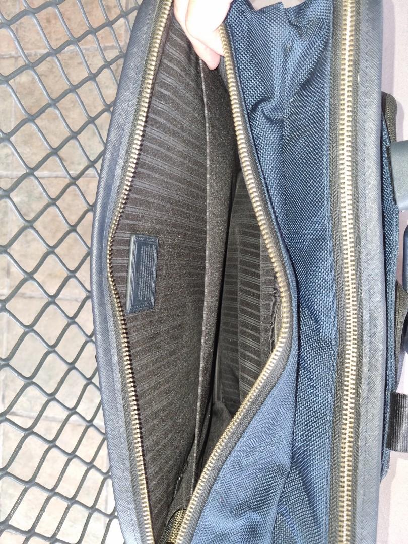Tumi briefcase Japan Limited Edition, Men's Fashion, Bags, Briefcases