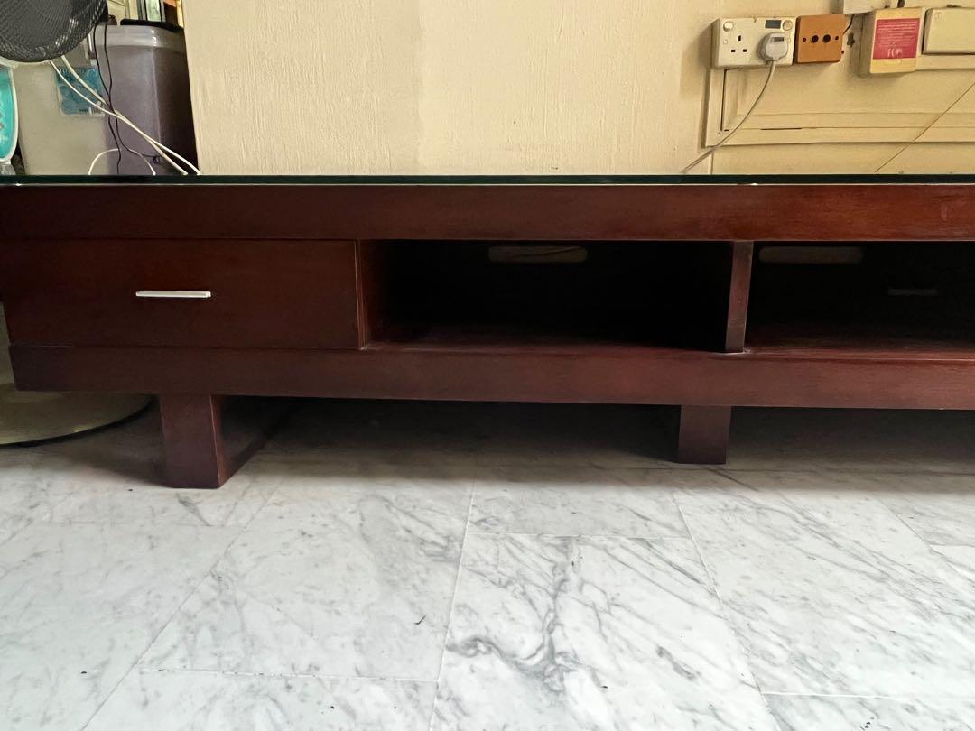 TV heavy wood, Furniture & Home Living, Furniture, TV Consoles