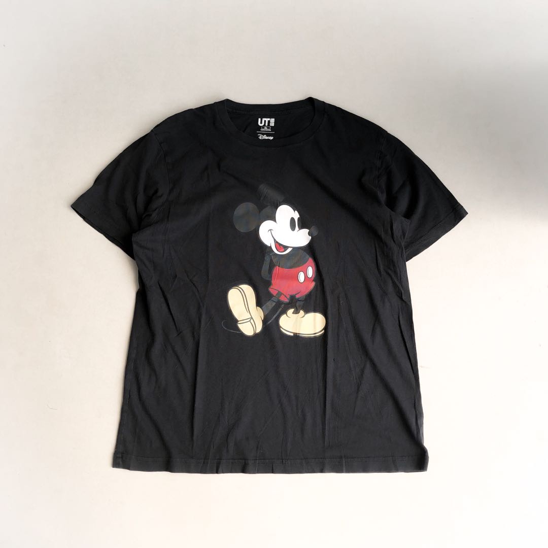 Uniqlo UT x Disney Mickey Tee, Fesyen 