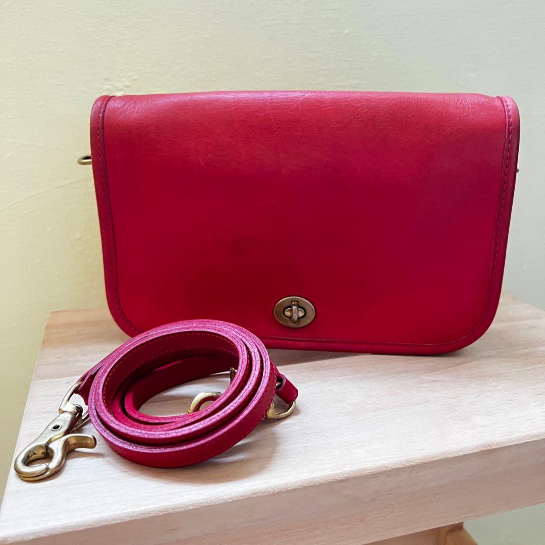 Red vintage sales coach bag