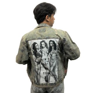 (Category: ) located in . Submitted by thriftvintageheaven (Listing ID 1165289776, Image 1). Description: .