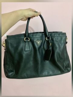 (Category: ) located in . Submitted by itsmelpreloved (Listing ID 1165245589, Image 1). Description: .