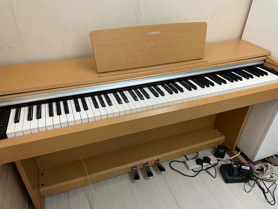 Yamaha Arius YDP142, 興趣及遊戲, 音樂樂器 & 配件, 樂器 Carousell