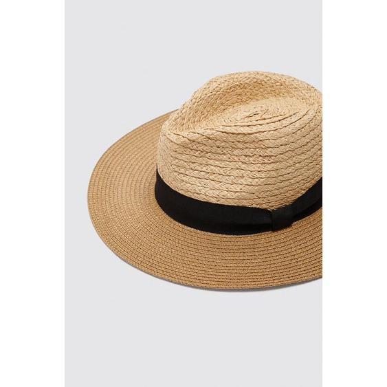 ZARA HAT, Fesyen Wanita, Aksesoris di 
